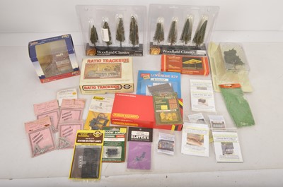 Lot 851 - Railway buildings trees and accessories in H0/00 scale (qty)