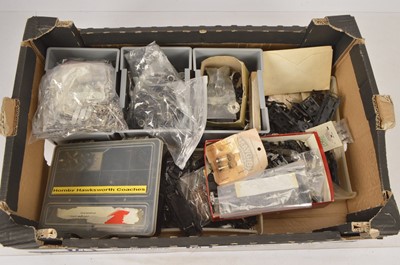 Lot 856 - Collection of 00/H0  wheels and coupling accessories (qty)