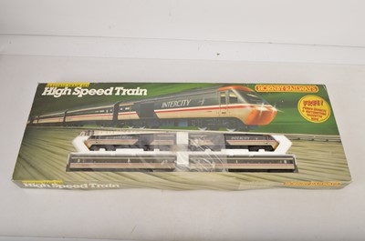 Lot 864 - Hornby and Lima  passenger sets 00 and H0 gauge with extra coaches in original boxes (4)