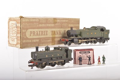 Lot 873 - Farish and Eames locomotives with some 00 gauge metal figures (3)