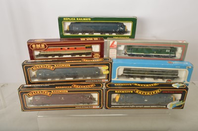 Lot 896 - Mainline Airfix Replica Lima  00 gauge Diesel Locomotives in original boxes (7)