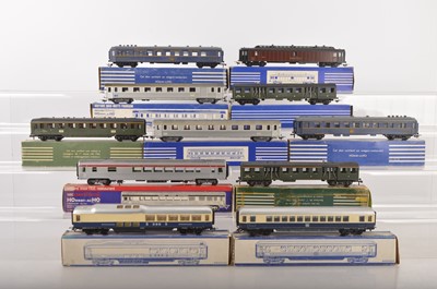 Lot 909 - Hornby AcHO HO Gauge boxed Passenger Coaches (11)