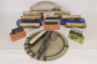 Lot 950 - Marklin H0 gauge Locomotives Carriages Wagons and accessories (qty)