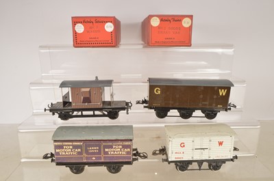 Lot 1025 - A Group of Hornby-style 0 Gauge 'Neverwazza' Wagons (6)