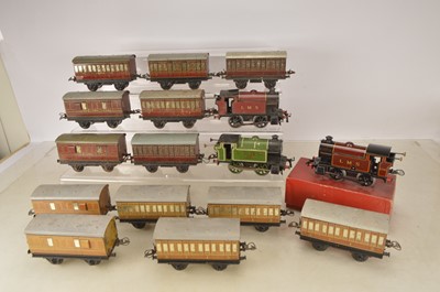 Lot 1031 - Hornby 0 Gauge post-war Passenger Trains (16)