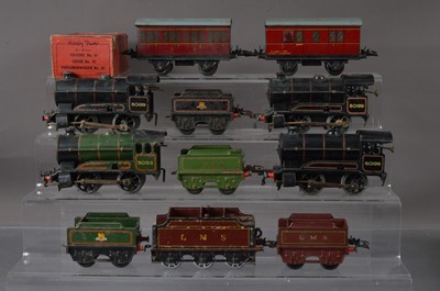 Lot 1032 - Hornby 0 Gauge clockwork type 50/51 Locomotives and spare tenders (11)