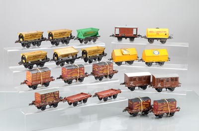 Lot 1049 - Hornby 0 Gauge group of Post war wagons (20)