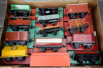 Lot 1068 - Hornby 0 Gauge Post war group of Goods Rolling stock (13)