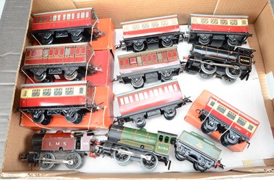 Lot 1069 - Hornby 0 Gauge Post war group of Goods Rolling stock (11)