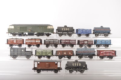 Lot 1124 - Finescale 0 Gauge kit-built Rolling Stock and Triang Hymek (17)