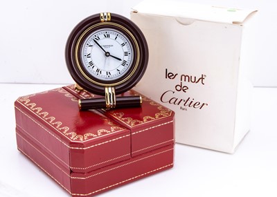 Lot 14 - A modern Must de Cartier cased travel clock