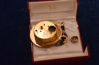 Lot 14 - A modern Must de Cartier cased travel clock