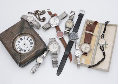 Lot 114 - A group of watches and other items