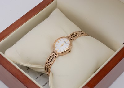 Lot 134 - A modern Rotary 9ct gold wristwatch