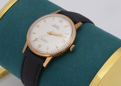 Lot 159 - A 1970s Astral manual wind 9ct gold cased wristwatch