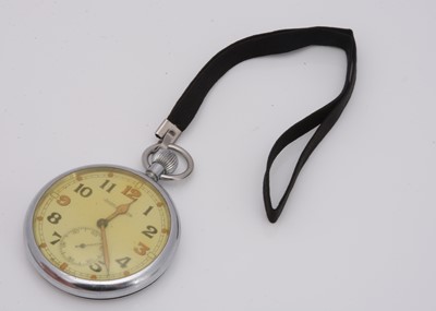 Lot 186 - A WWII period Jaeger LeCoultre open faced pocket watch