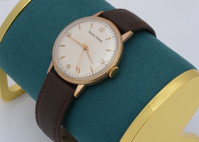 Lot 226 - A 1960s Smiths Astral manual wind 9ct gold cased wristwatch