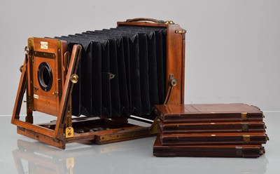 Lot 37 - A Sanderson Patent Half Plate Mahogany & Brass Camera Body