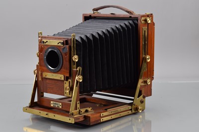 Lot 46 - A Gandolfi Half Plate Mahogany & Brass Camera Body