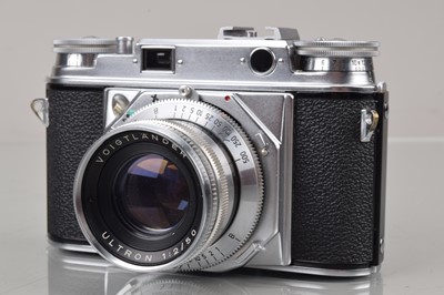 Lot 149 - A Voigtländer Prominent Rangefinder Camera