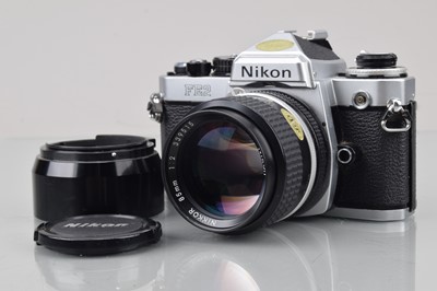 Lot 162 - A Nikon FE2 SLR Camera