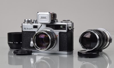 Lot 186 - A Nippon Kogaku Nikon SP Rangefinder Camera