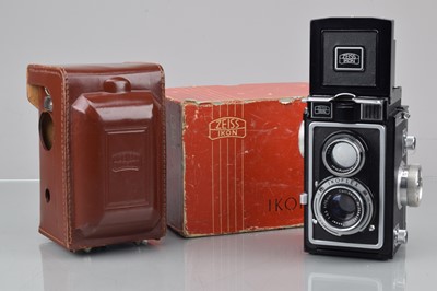 Lot 238 - A Zeiss Ikon Ikoflex Ic TLR Camera