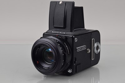 Lot 243 - A Hasselblad 2000FC Camera