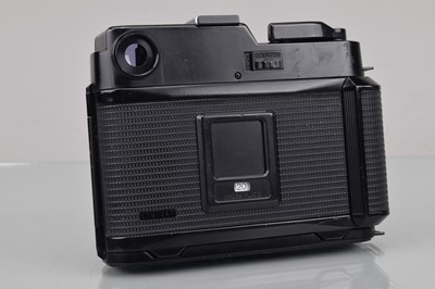 Lot 247 - A Fuji GS645S Professional Wide 60 6 x 4.5 Camera