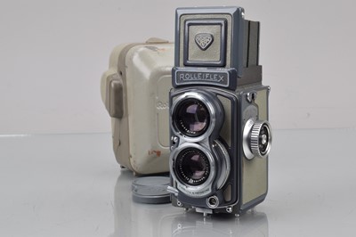 Lot 256 - A Rolleiflex Baby Grey TLR Camera