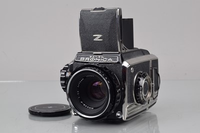 Lot 261 - A Zenza Bronica S2A Camera