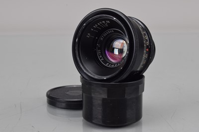 Lot 285 - A Jupiter-12 35mm f/2.8 Lens