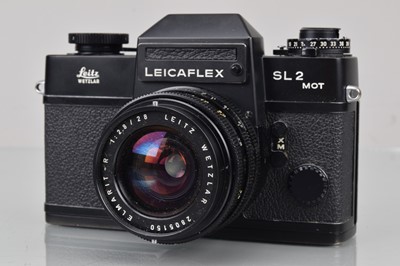 Lot 361 - A Leitz Wetzlar Leica Leicaflex SL 2 MOT SLR Camera