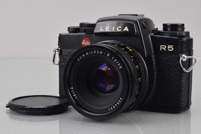 Lot 363 - A Leitz Leica R5 SLR Camera