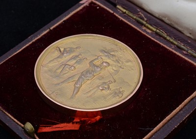 Lot 38 - A 9ct Gold Golf competition medal