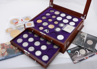 Lot 190 - A collection of world Silver coinage and medallions