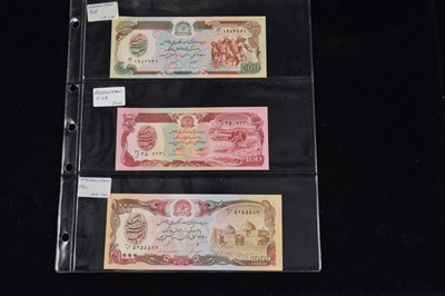 Lot 284 - A  collection of bank notes from The Middle East