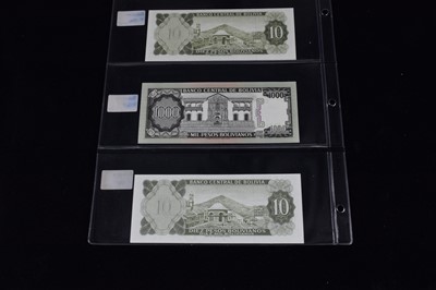 Lot 299 - A large collection of banknotes from South America