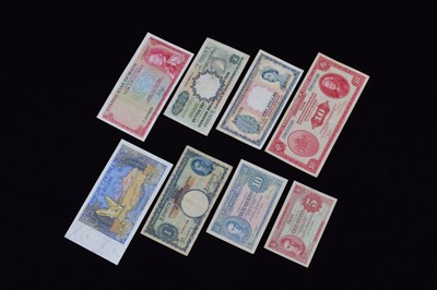 Lot 312 - A collection of world banknotes