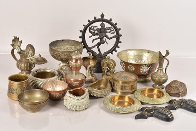 Lot 225 - An assortment of Middle Eastern metalware