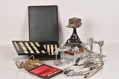 Lot 237 - An extensive collection of Dentistry items