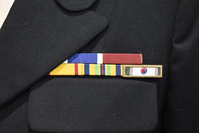 Lot 386 - A Woman's US Navy Lieutenant Commander's uniform jacket and skirt