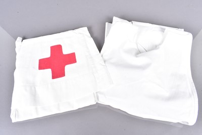 Lot 407 - A Vintage QARANC white Nurse's apron