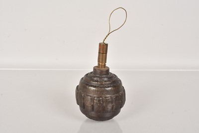 Lot 499 - An Inert WWI German Model 1915 Kugel Hand Grenade