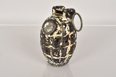 Lot 510 - An inert WWII British Mills Grenade