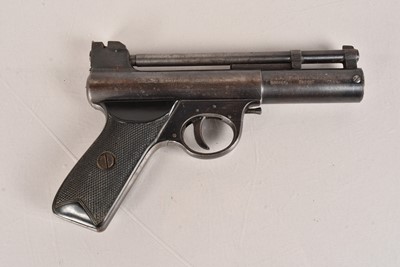 Lot 527 - A Webley Mark I .22 Air Pistol