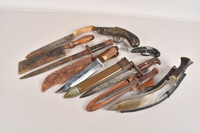 Lot 572 - A selection of Knives and Bayonets