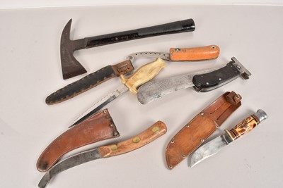 Lot 588 - An Air Ministry Survival Knife by J Wilson