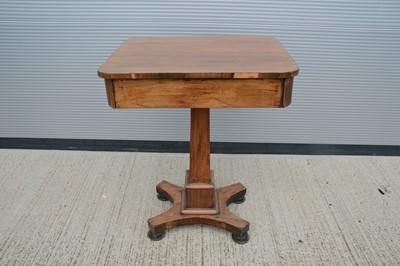 Lot 94 - A William IV mahogany veneered occasional table