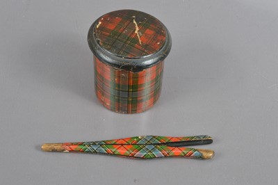 Lot 164 - Tartan ware